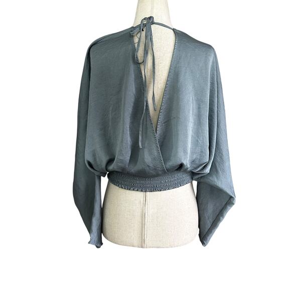 Express Blue Tie Bow Deep V-neck Blouse Women's Size Small | 63-55-2 - Picture 2 of 4